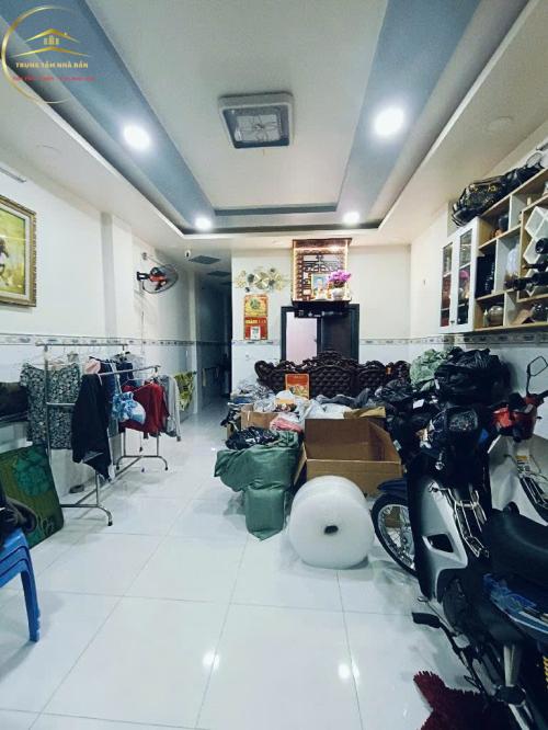 Nhà đẹp 4 tầng, Diệp Minh Châu - Tân Sơn Nhì, 4x18m, giá 8.5 tỷ